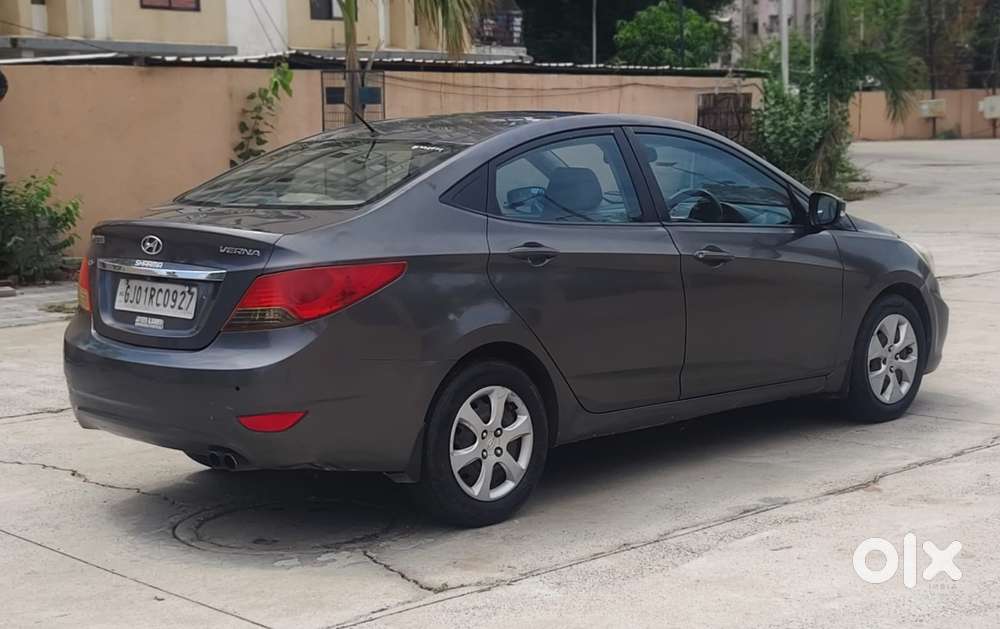 Hyundai Verna Crdi 1.6 At Ex, 2013, Diesel