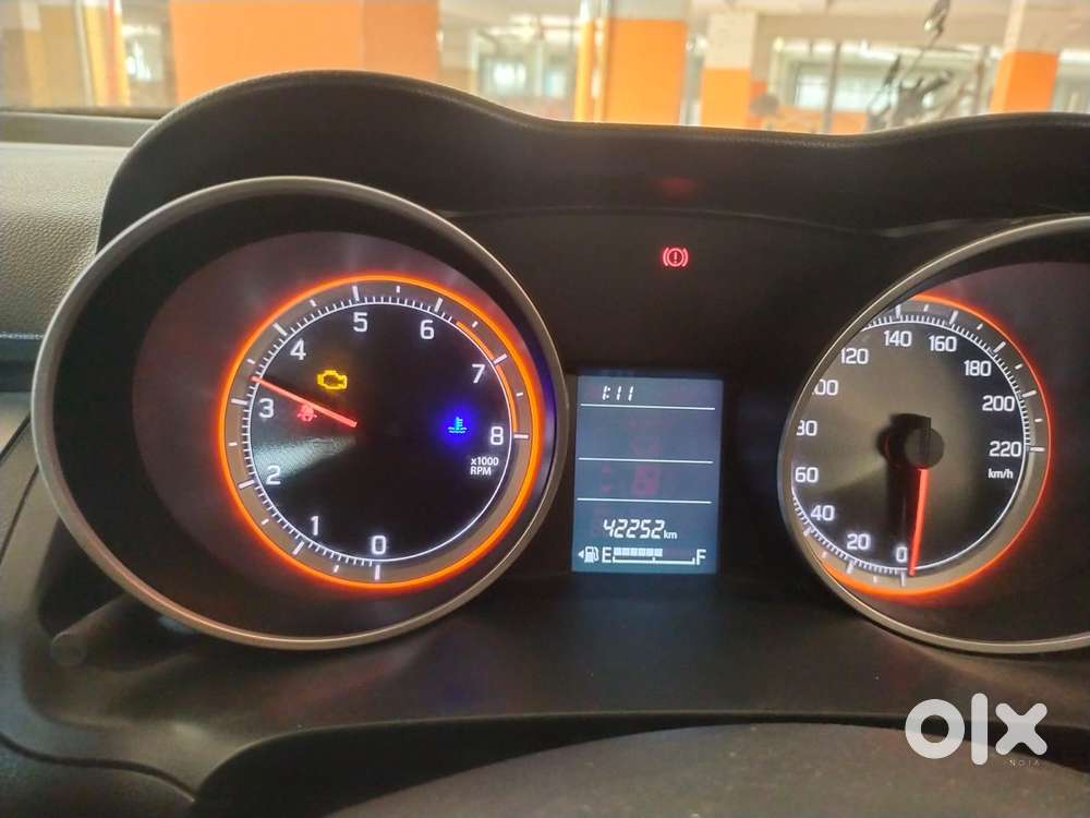 Maruti Suzuki Swift Vxi 1.2 Abs Bs-iv, 2021, Cng & Hybrids