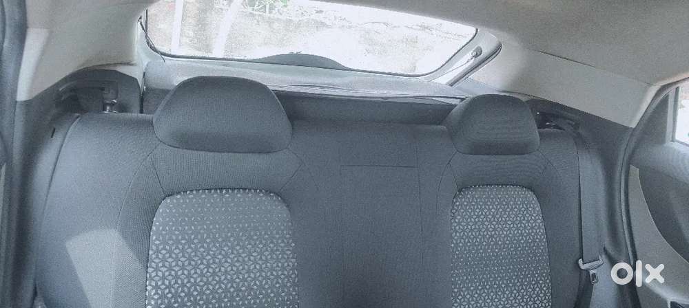Tata Nexon Revotron 2018 With 70000 Km