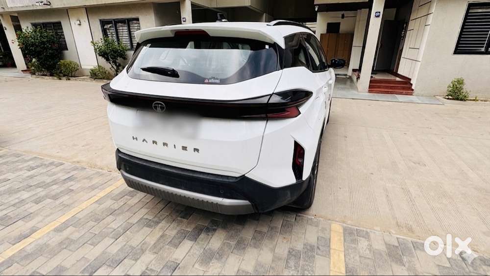 Tata Harrier 2025 Diesel 6400 Km Driven