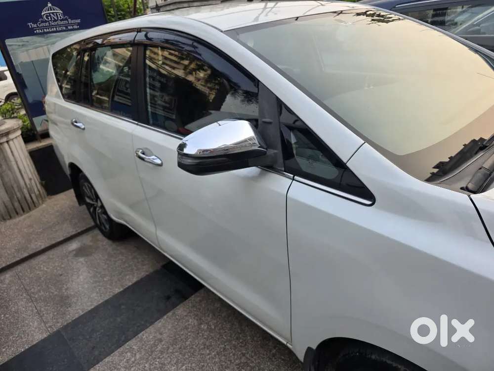 Innova Crysta Top Model Automatic Diesel