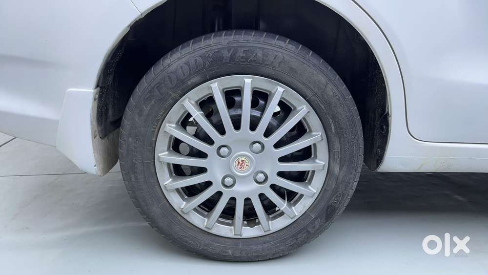 Maruti Suzuki Ertiga 2012-2015 Vxi Cng, 2016, Cng & Hybrids