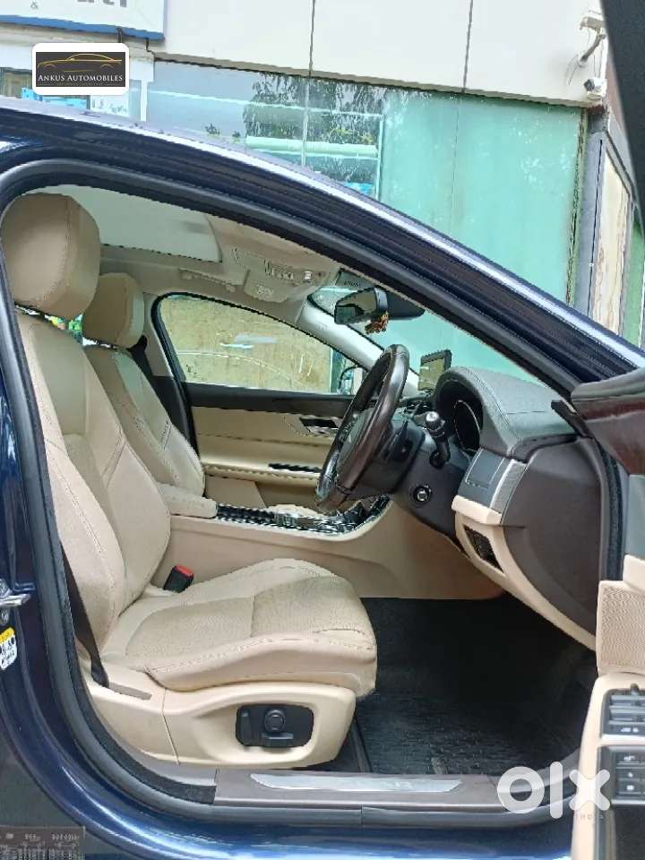 Jaguar Xf, 2017, Petrol