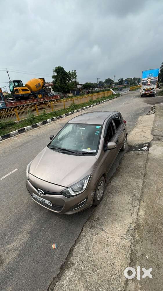 Hyundai I20 Petrol Manual 2013