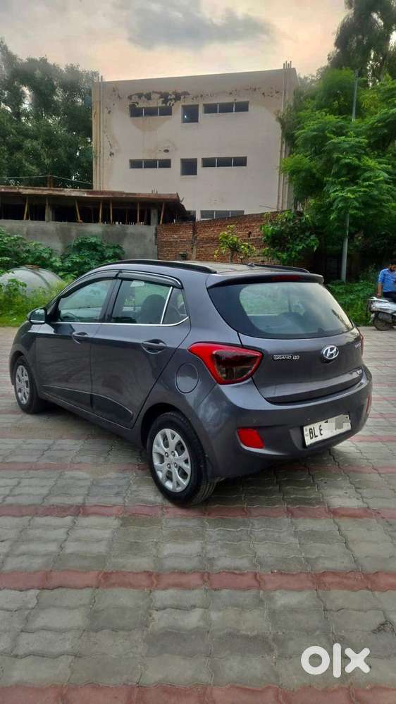 Hyundai Grand I10 1.2 Kappa Sportz Option, 2016, Petrol