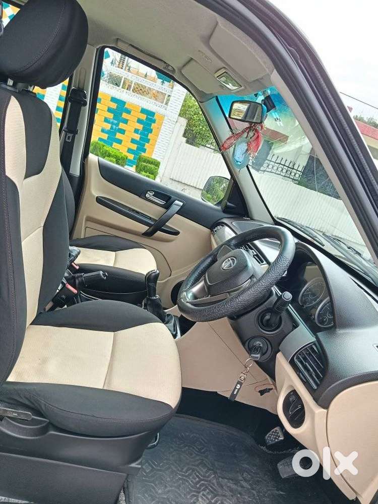 Tata Safari Storme Lx, 2013, Diesel