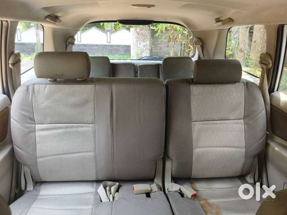 Innova 8 Seater 35000 Km Run Very Good Condition  Single Owner