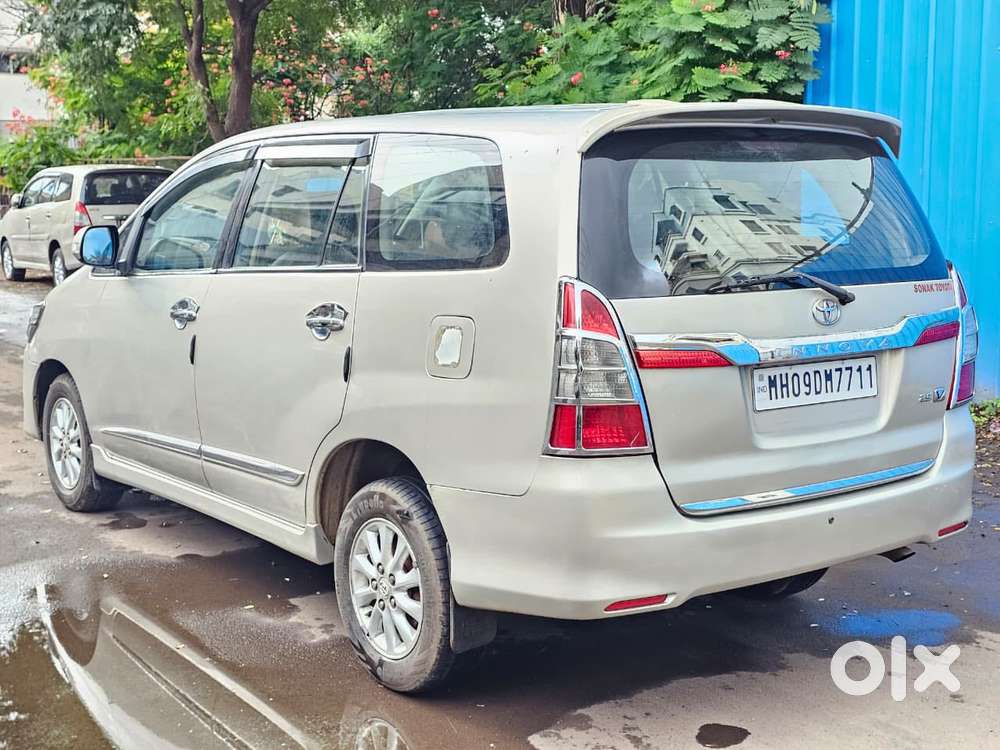 Toyota Innova 2.5 V 8 Str, 2014, Diesel