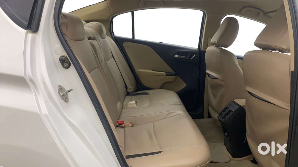 Honda City I-vtec V, 2018, Petrol