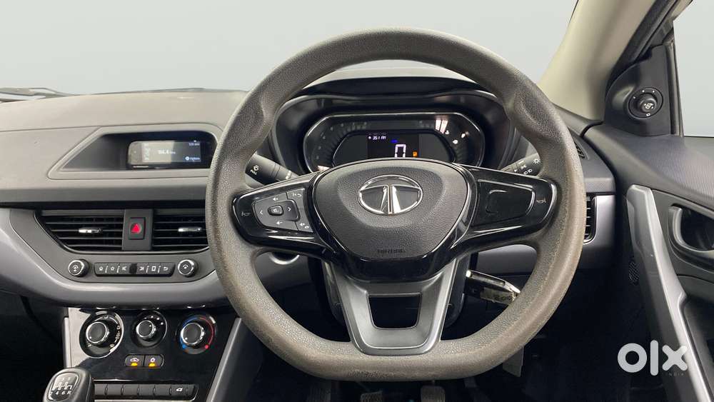 Tata Nexon 1.2 Revotron Xm (s), 2022, Petrol