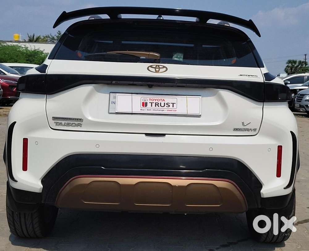 Toyota Urban Cruiser Taisor V 1.0 Petrol At, 2024, Petrol