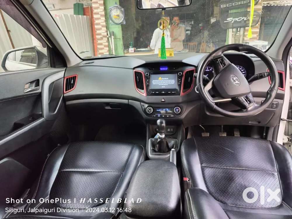 Hyundai Creta Sx Aniversary Ed Petrol 2016 With Vip No. Plate '5000'