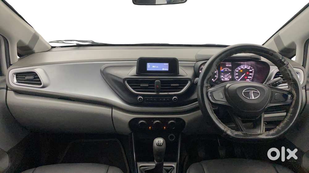 Tata Altroz 1.2 Xm, 2020, Petrol