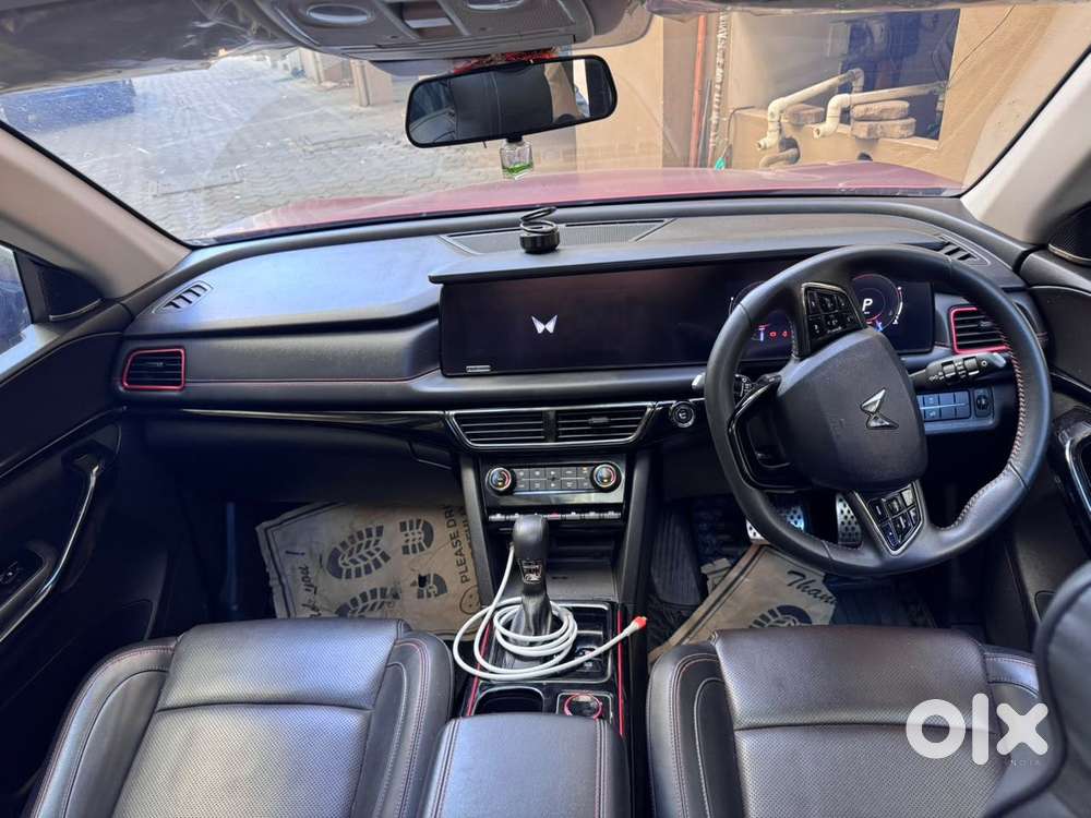 Mahindra Xuv700, 2024, Diesel
