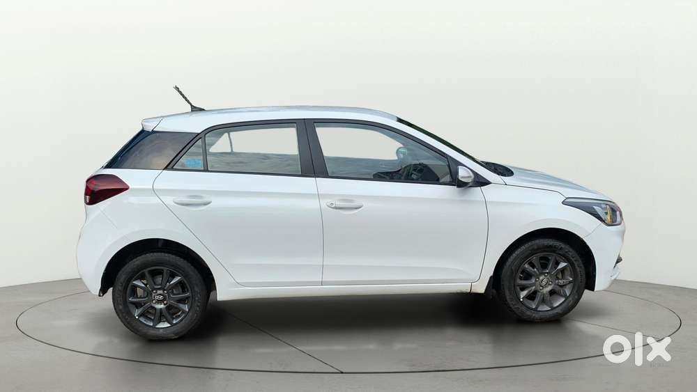 Hyundai Elite I20 Sportz Plus, 2020, Petrol