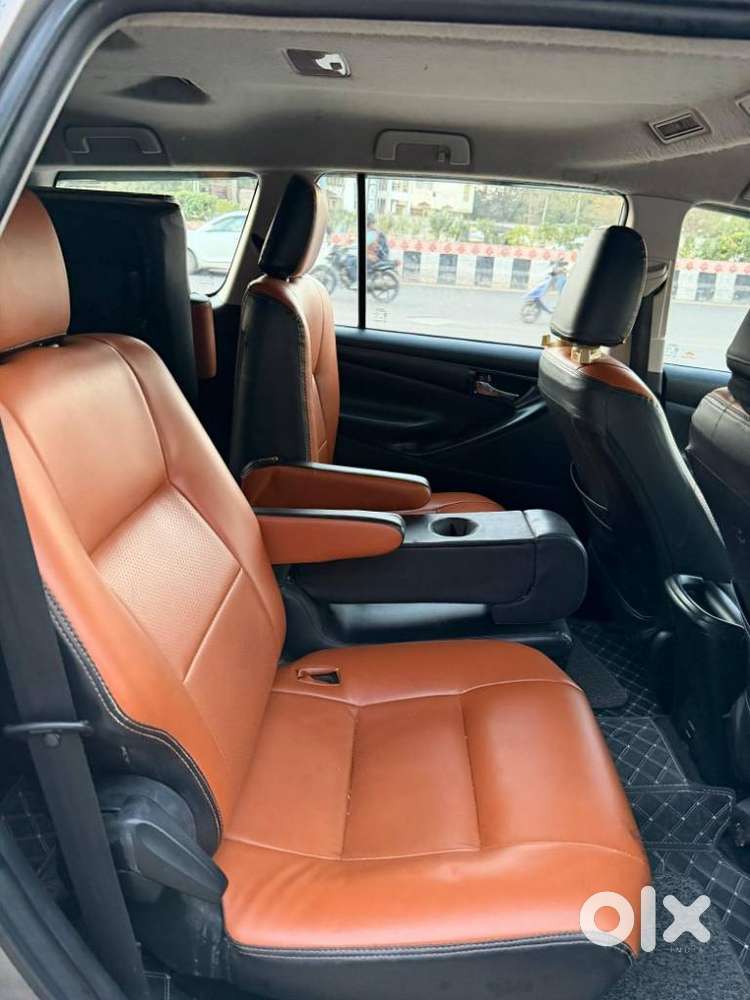 Toyota Innova Crysta 2.4 G Mt, 2018, Diesel