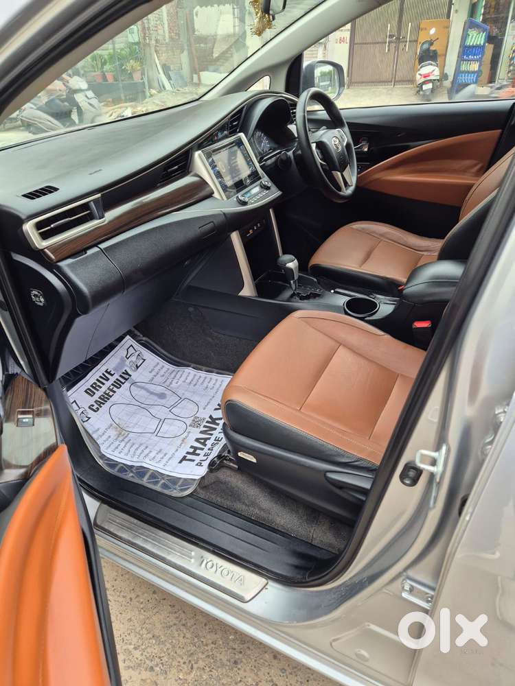 Toyota Innova Crysta 2.7 Zx At, 2016, Diesel