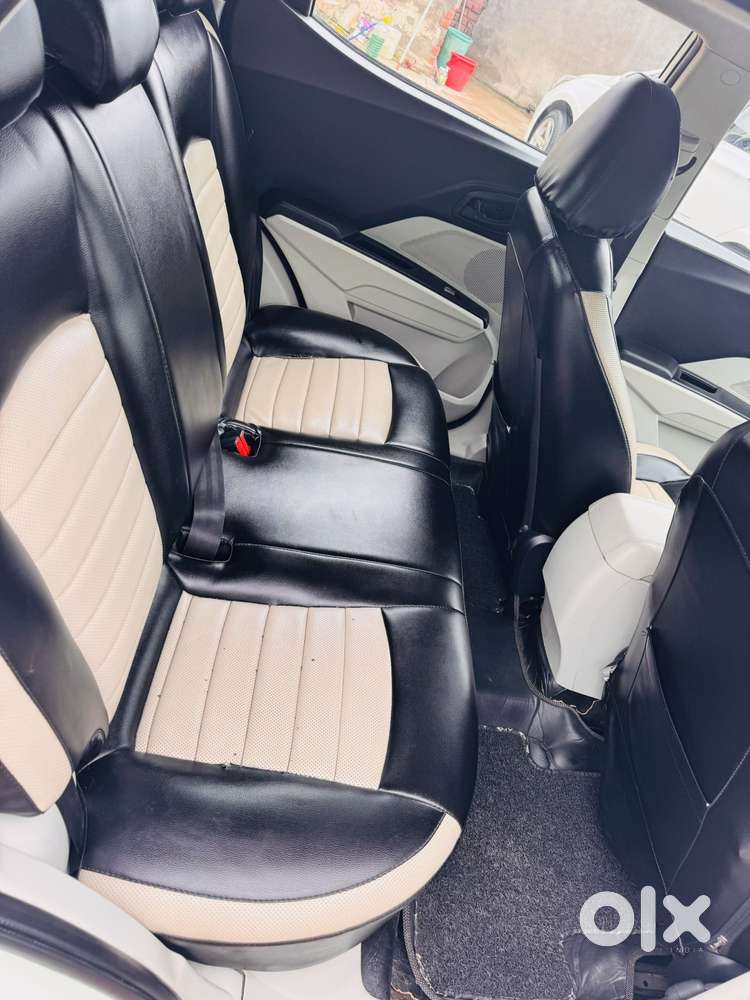 Mahindra Xuv300 W6 Diesel, 2019, Diesel