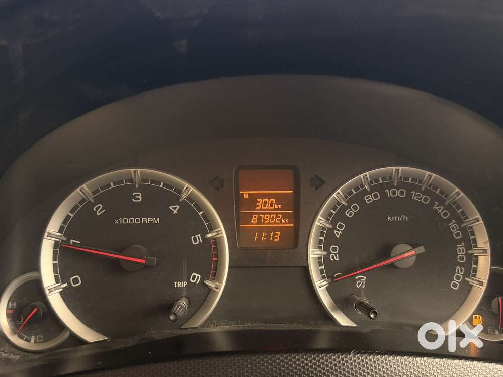 Maruti Suzuki Swift Dzire Vdi, 2013, Diesel