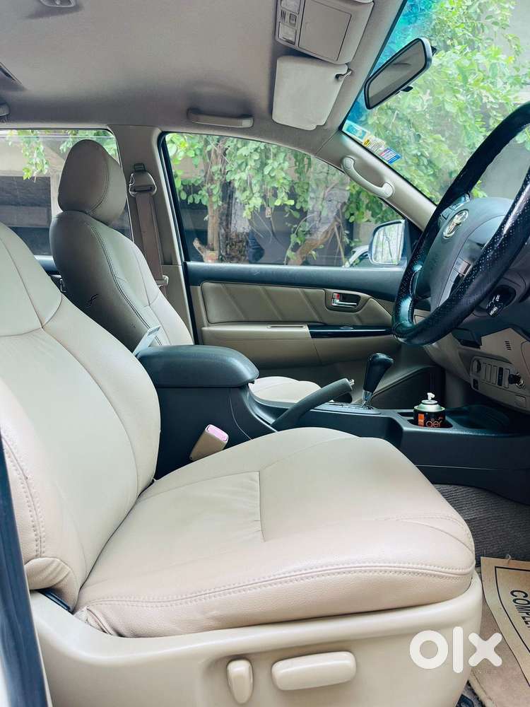 Toyota Fortuner 2011-2016 4x2 At, 2012, Diesel