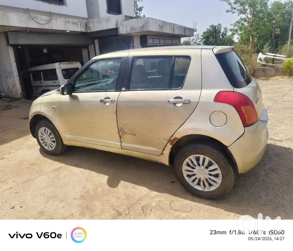 Maruti Suzuki Swift 2006 Petrol 160000 Km Driven