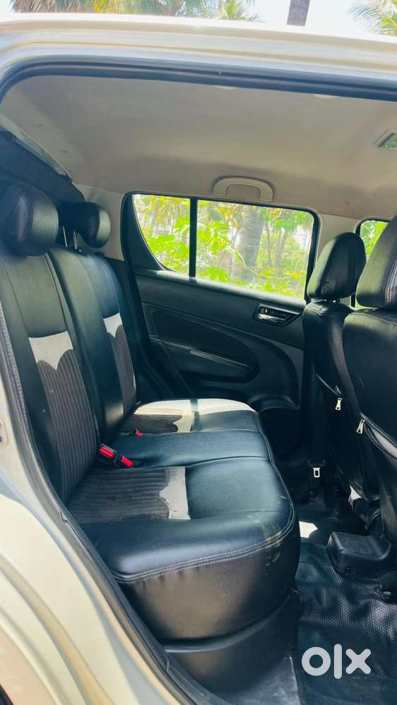 Maruti Suzuki Swift Vxi Abs Bsiv, 2016, Petrol