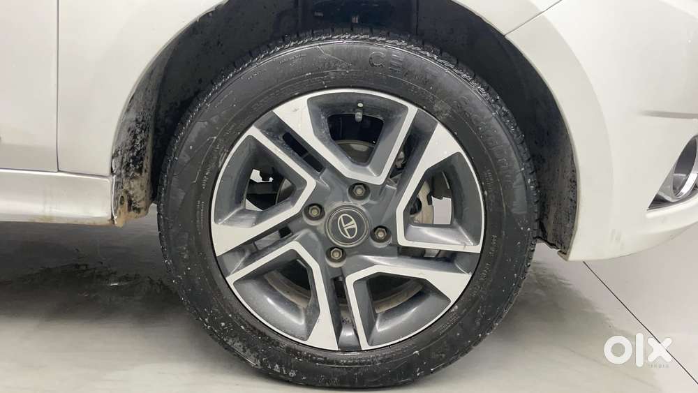 Tata Tiago 1.2 Revotron Xz Plus Dual Tone, 2019, Petrol