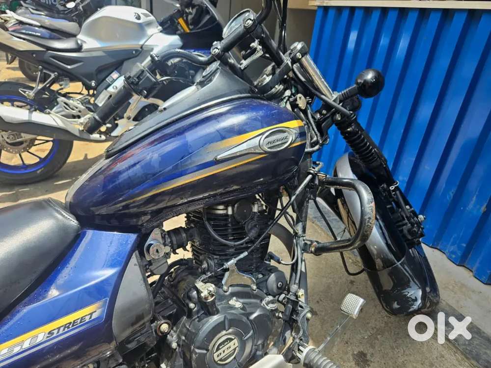 Bajaj Avenger Street 2016 Petrol