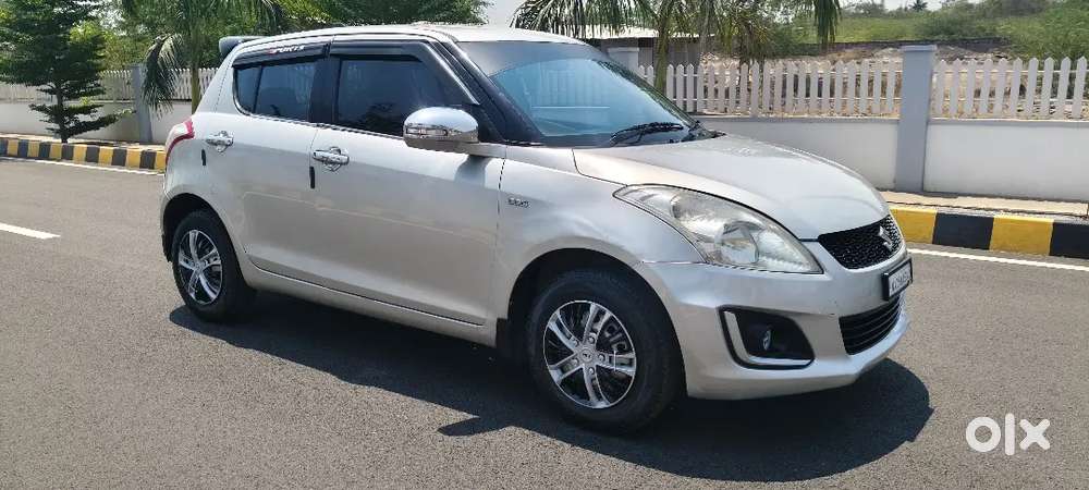 Maruti Suzuki Swift 2015 Diesel 118153 Km Driven
