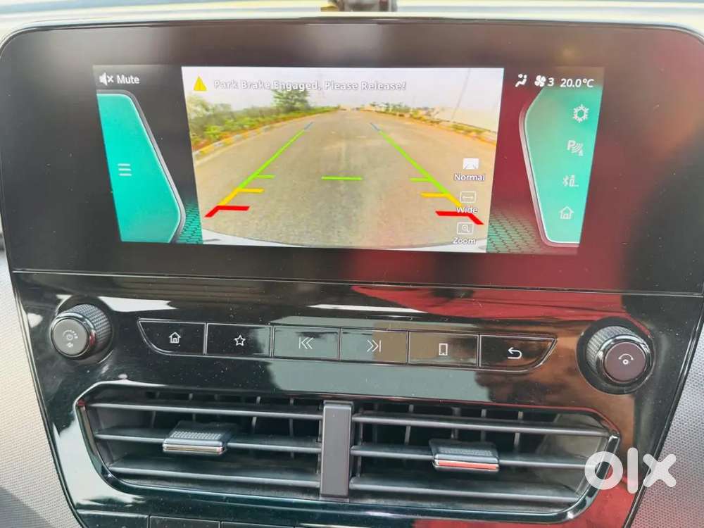 Tata Safari Xza Black Edition