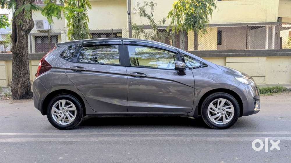 Honda Jazz V Automatic, 2018, Petrol