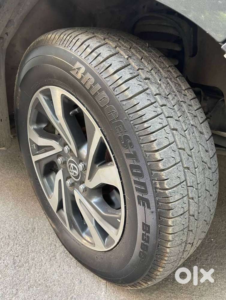 Toyota Innova Crysta 2.4 Gx Limited Edition At 7 Str, 2021, Diesel