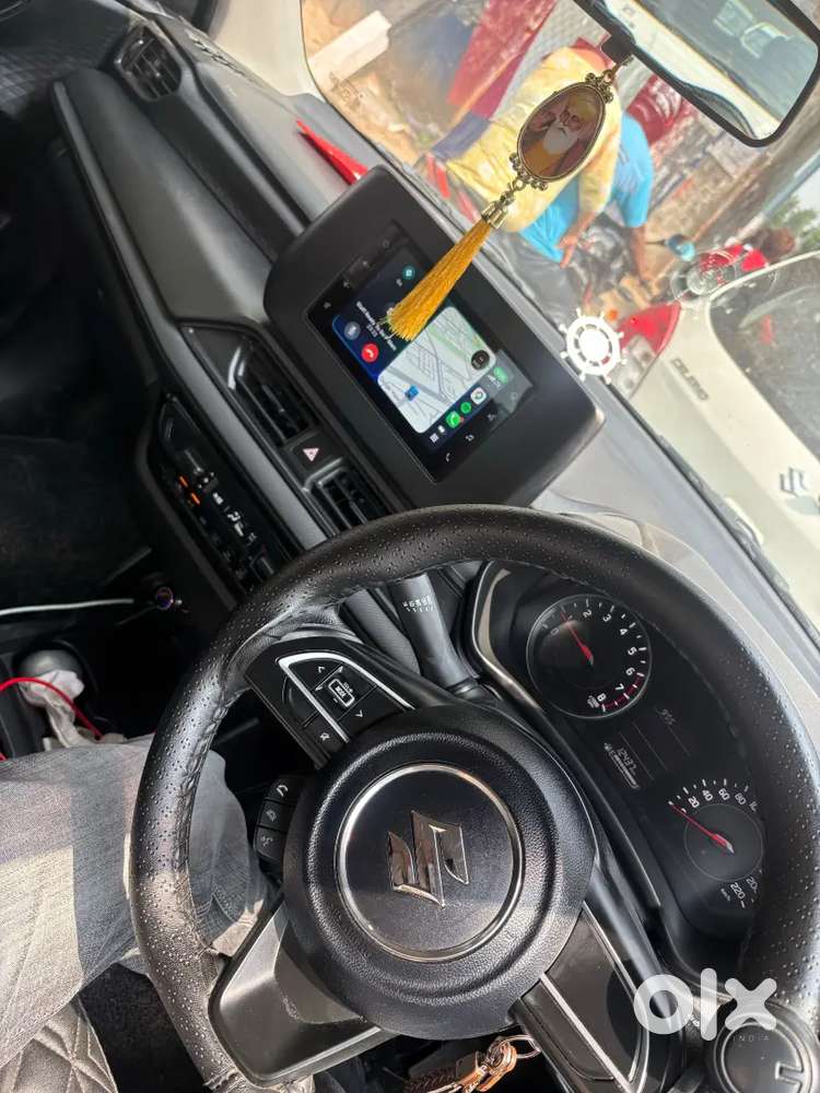 Maruti Suzuki Swift Vxi Black Colour