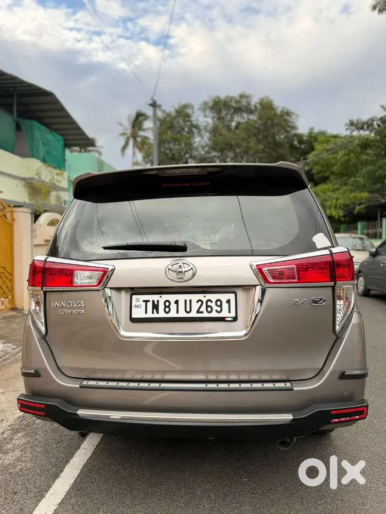 Toyota Innova Crysta 2020 Diesel 200000 Km