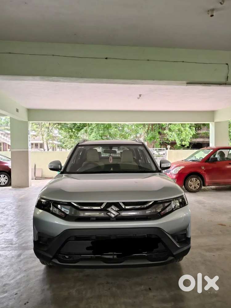 Maruti Suzuki Brezza Lxi Cng 2025
