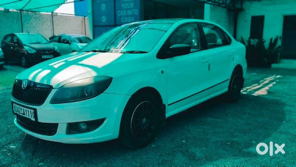 Skoda Rapid 1.6 Mpi Elegance Black Package, 2015, Diesel