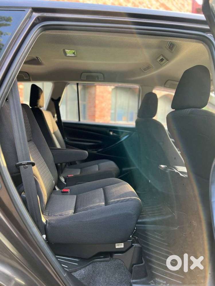 Toyota Innova Crysta 2.4 Gx Limited Edition 7 Str, 2022, Diesel