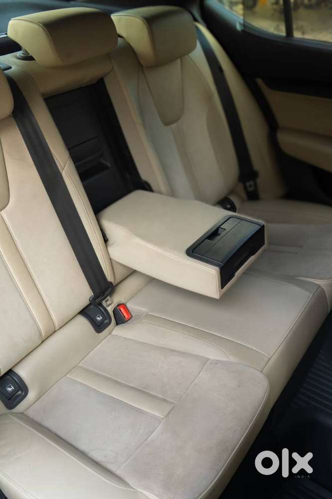 Skoda Octavia 2.0 L K Tsi At, 2022, Petrol