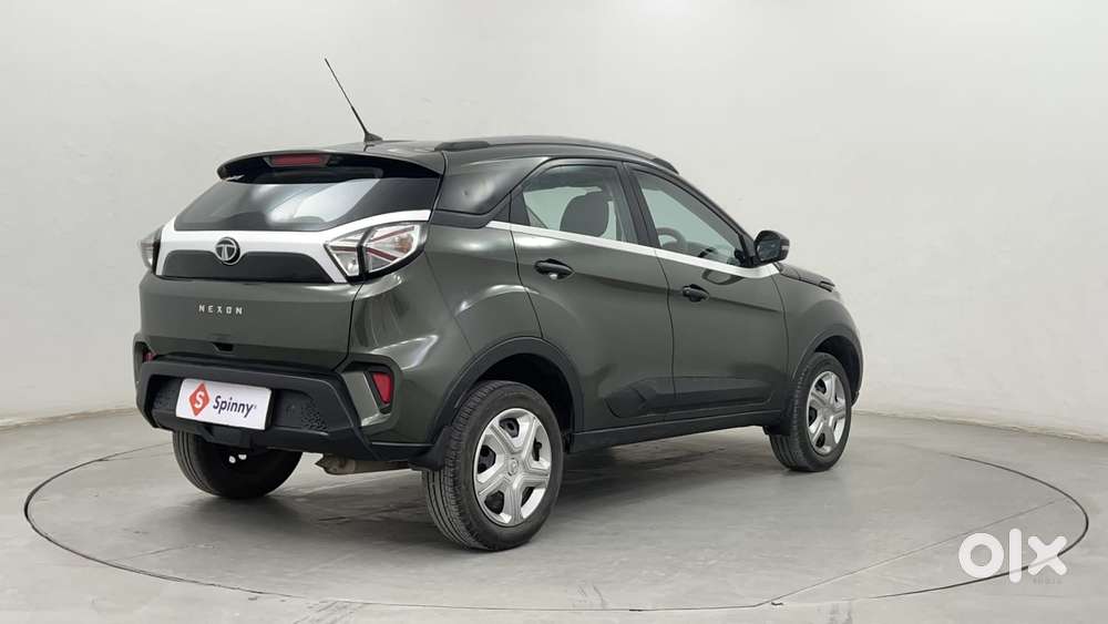 Tata Nexon 1.2 Revotron Xm, 2023, Petrol
