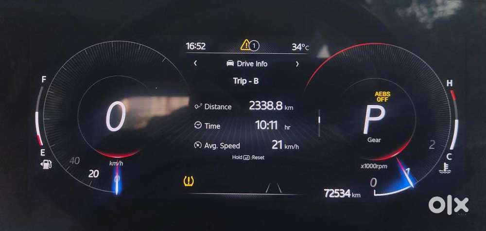 Mahindra Xuv700 2.2 Ax 7 Diesel At Str, 2022, Diesel