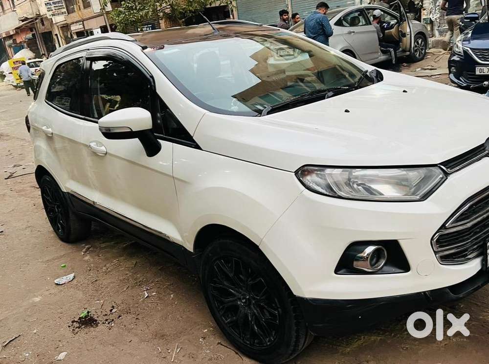 Ford Petrol 2017 Car