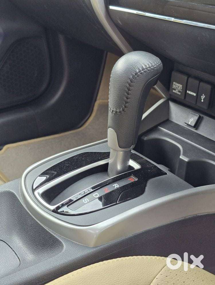 Honda City 1.5 Zx Cvt I-vtec, 2018, Petrol