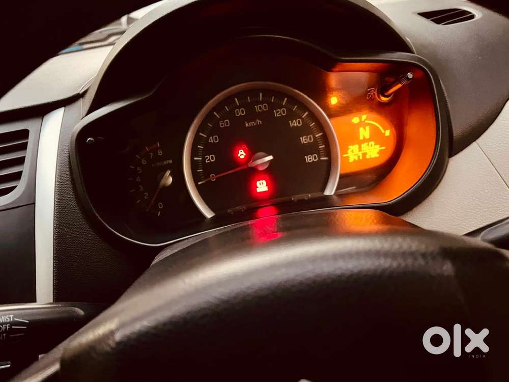 Maruti Suzuki Celerio 1.0 Vxi Amt, 2014, Petrol