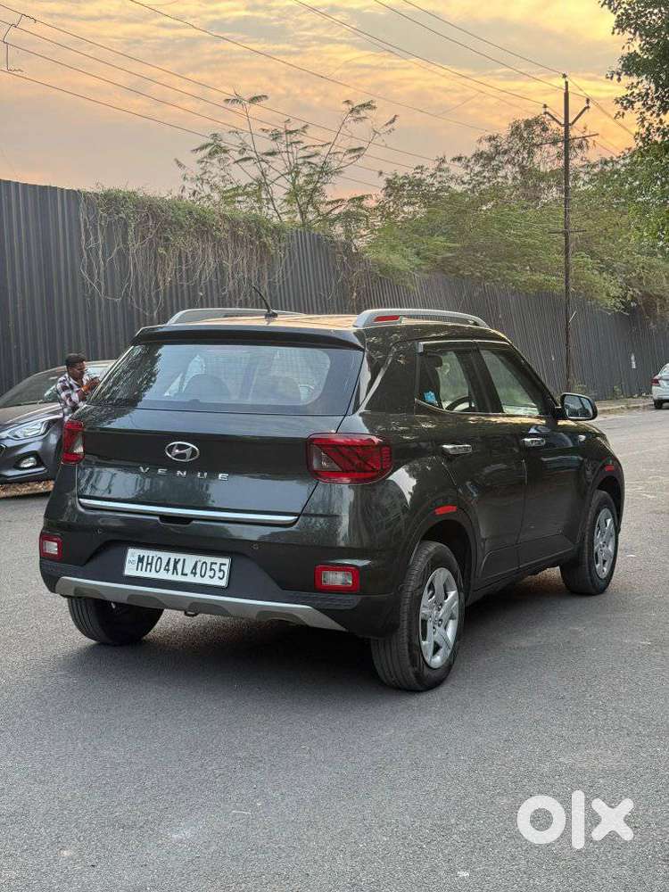 Hyundai Venue S, 2020, Petrol