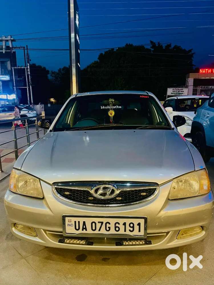 Excellent Condition  Acent