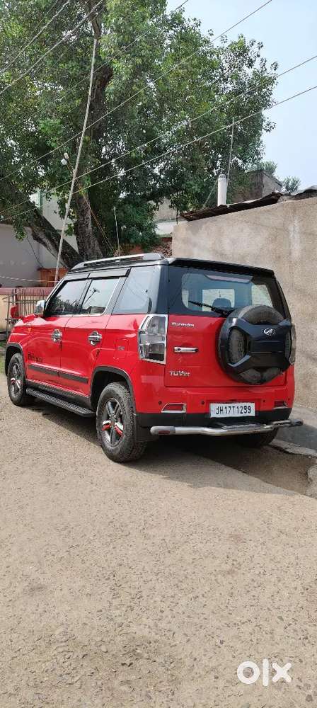 Mahindra Tuv 300 2020 Dual Tone