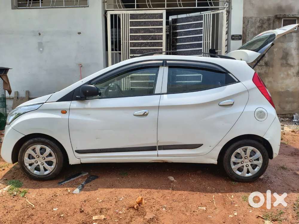 Hyundai Eon 2015 Petrol 67000 Km Driven