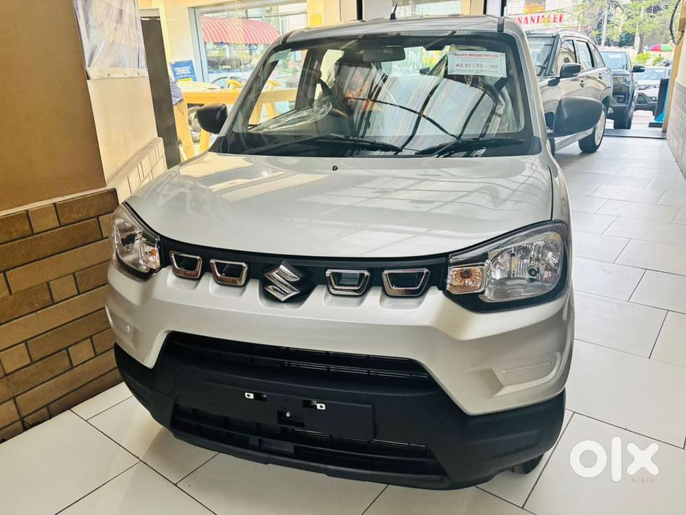 Brand New Comercial And Private Car Available At Low Downpayment 50000