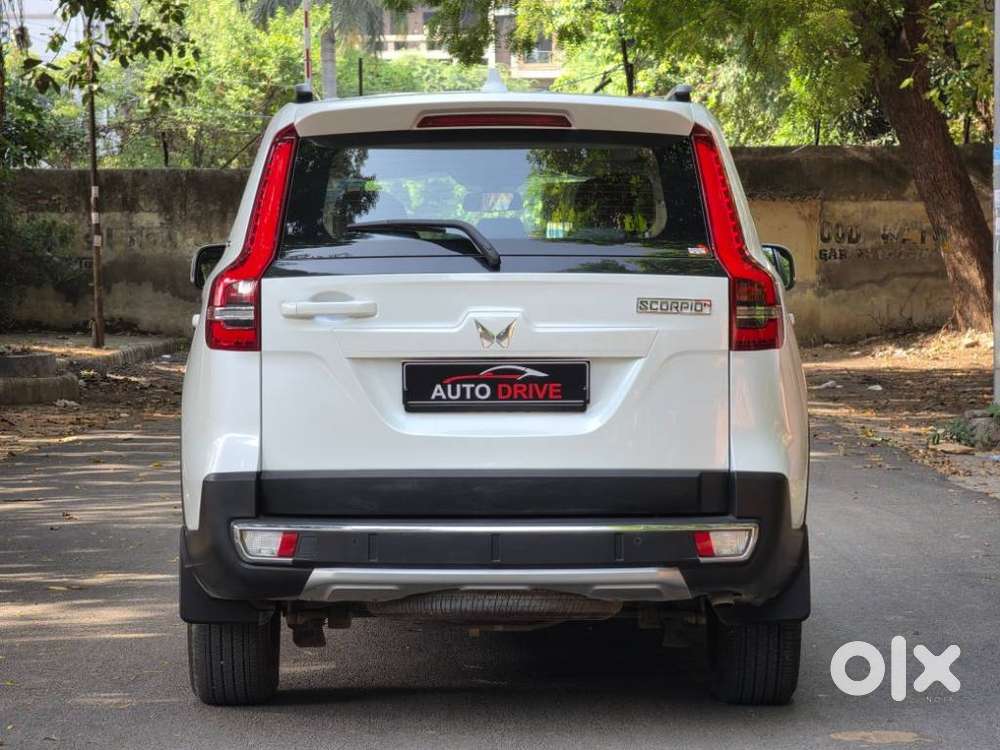 Mahindra Scorpio-n 2.0 Z8 Petrol At 7 Str, 2025, Petrol