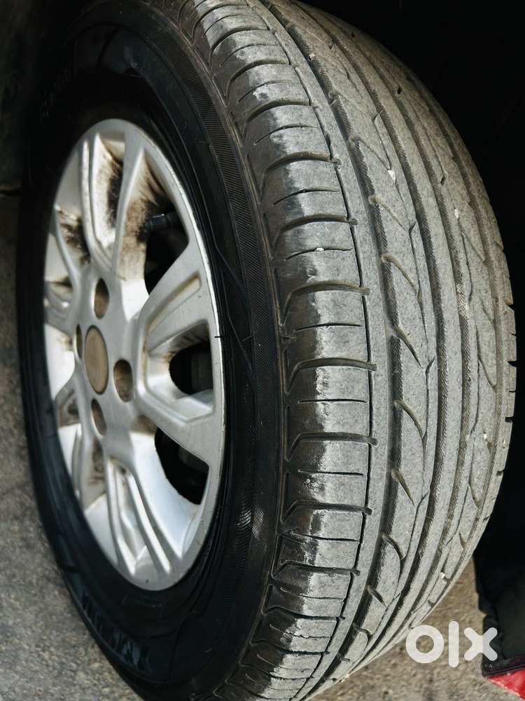 Tata Tiago 1.2 Revotron Xza, 2017, Petrol